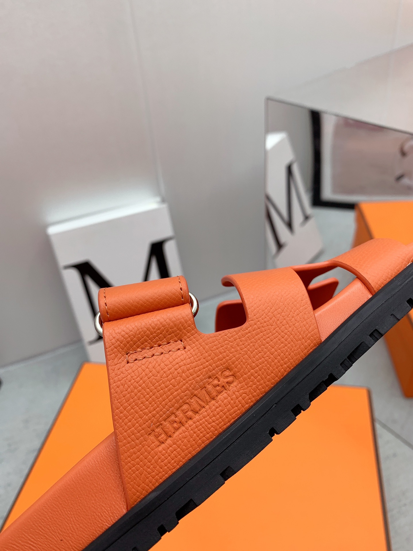 H**me5 Chypre Sandal Orange For Men
