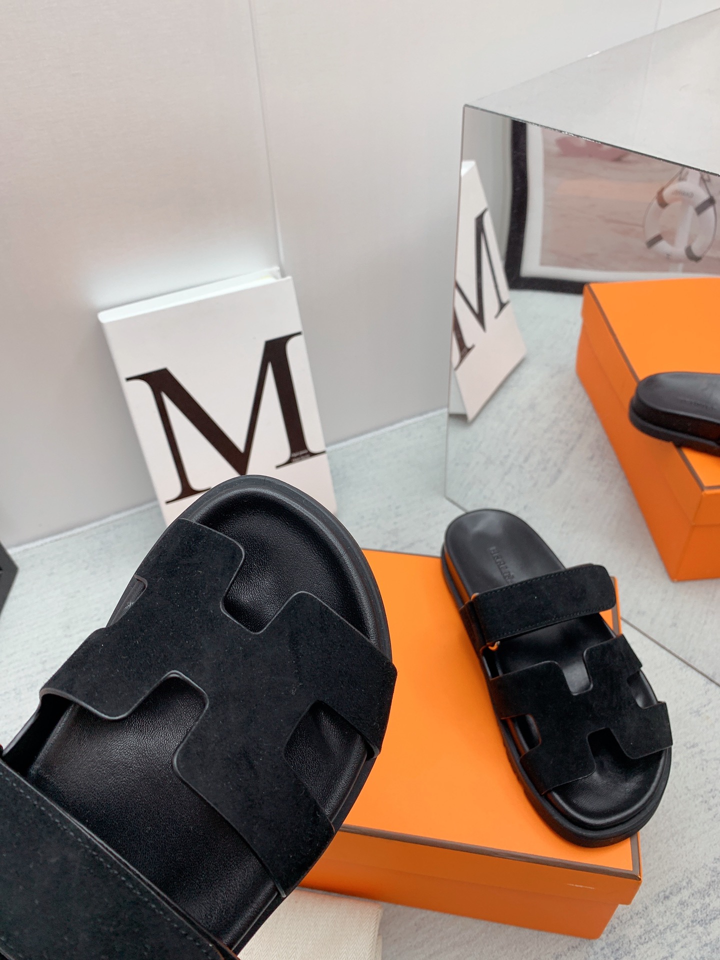 H**me5 Chypre Sandal Black For Men