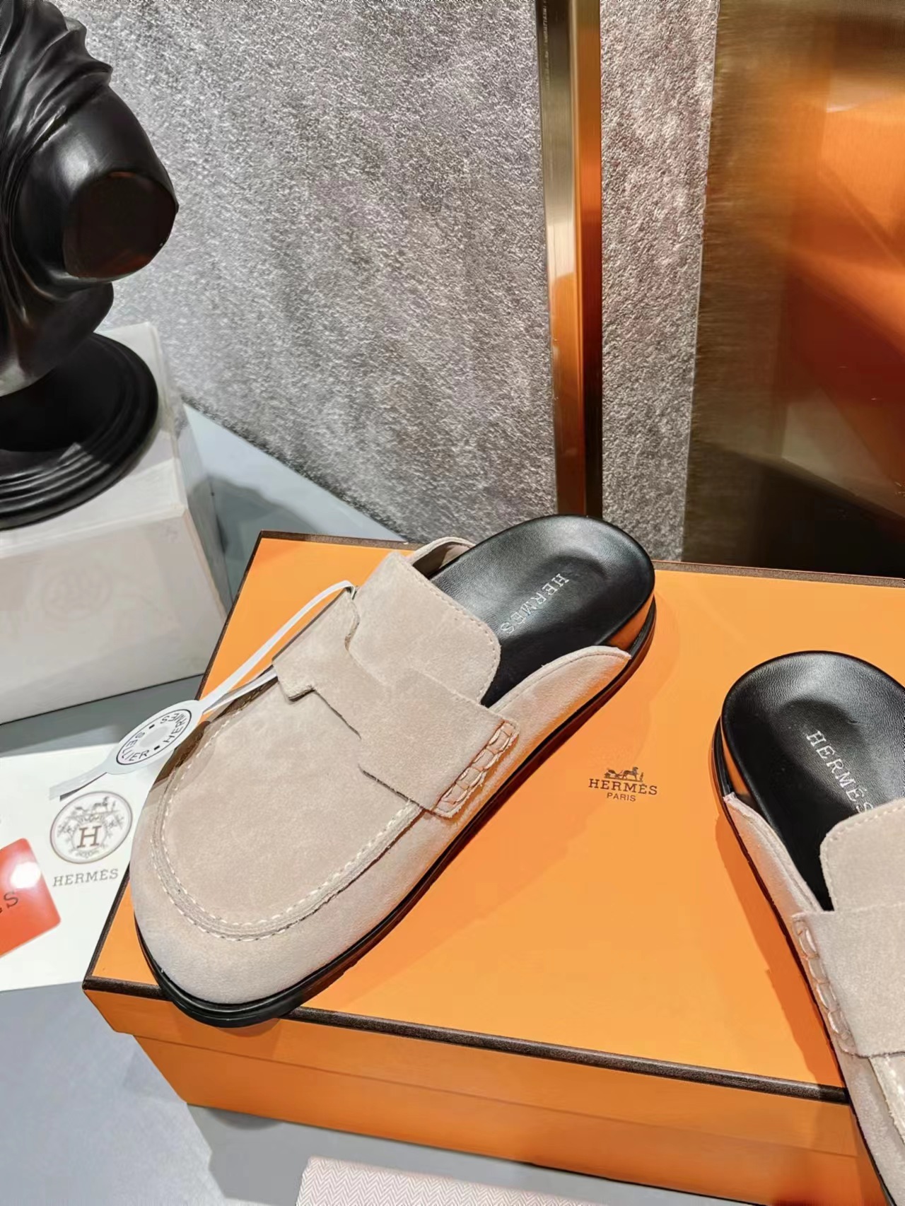 H**me5 Go Mule Beige For Women