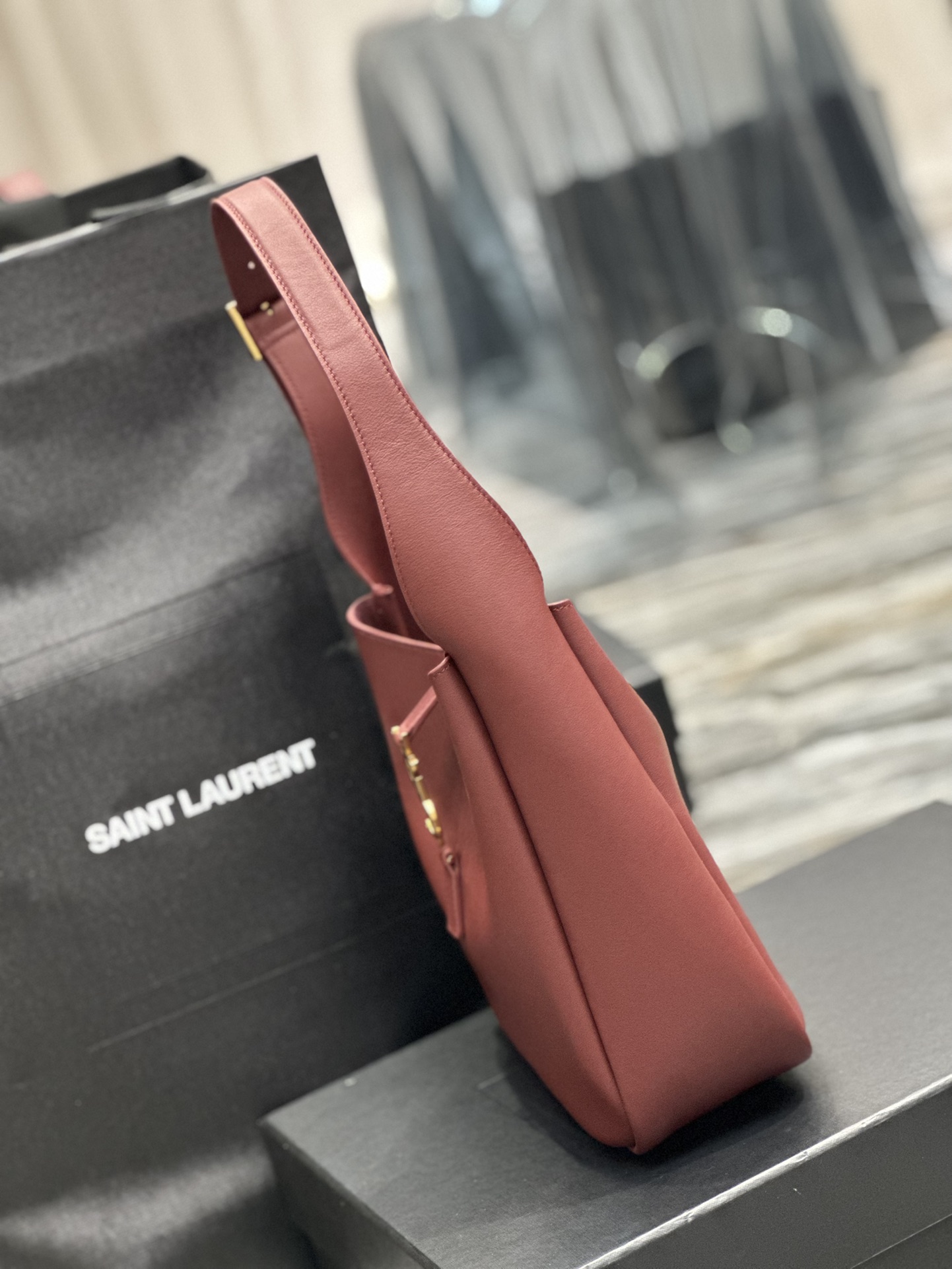 Sa1nt Lau*nt Le 5 A 7 Soft Small Black/Yellow/Burgundy For Women‎ 9in/23cm 713938AAAUQ1000
