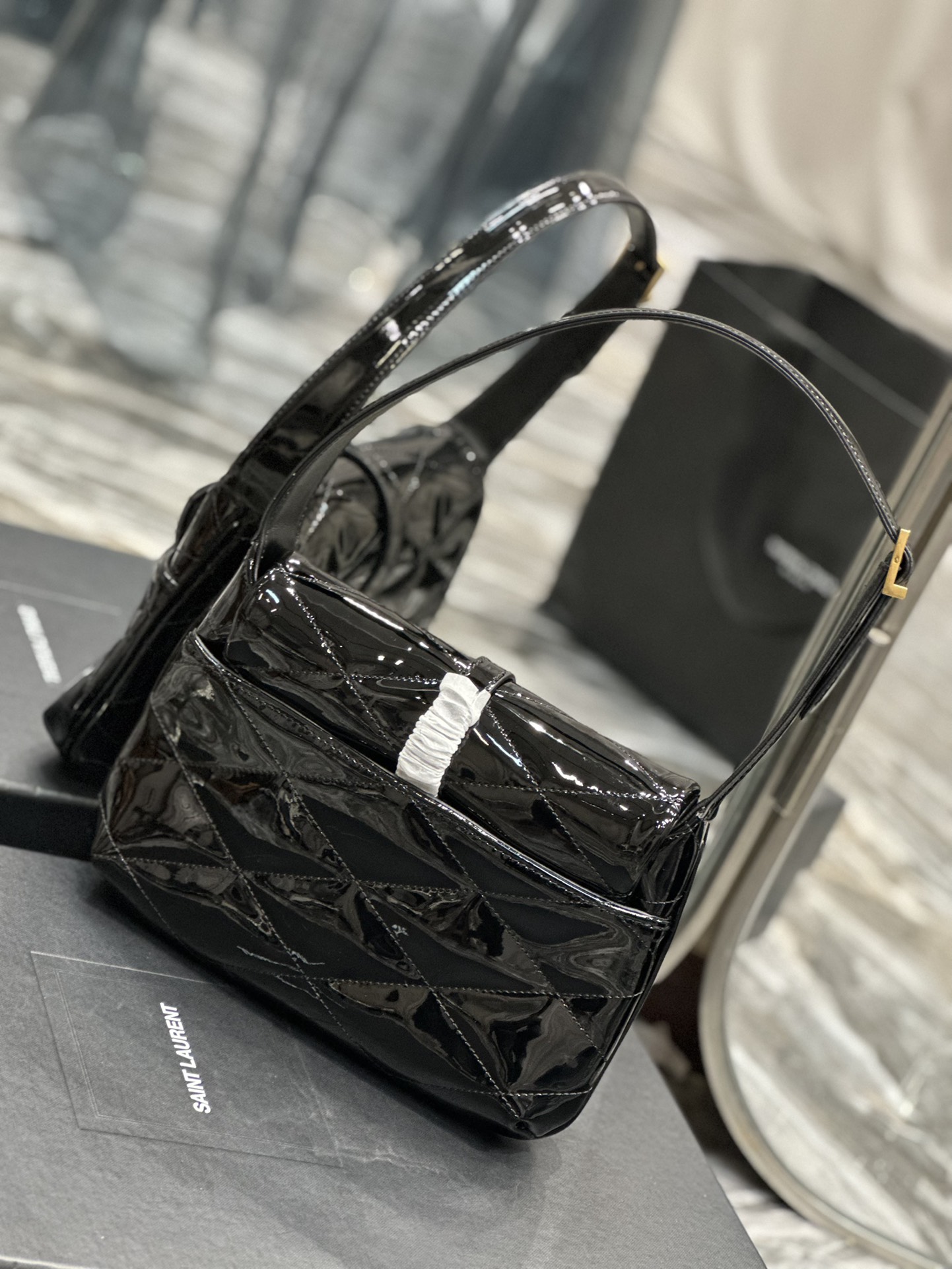 Sa1nt Lau*nt Le 5a7 Shoulder Bag Black For Women‎ 9.4in/24cm SLAU-WY2177