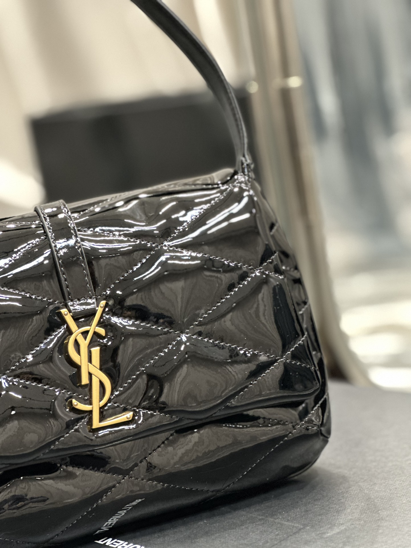 Sa1nt Lau*nt Le 5a7 Shoulder Bag Black For Women‎ 9.4in/24cm SLAU-WY2177