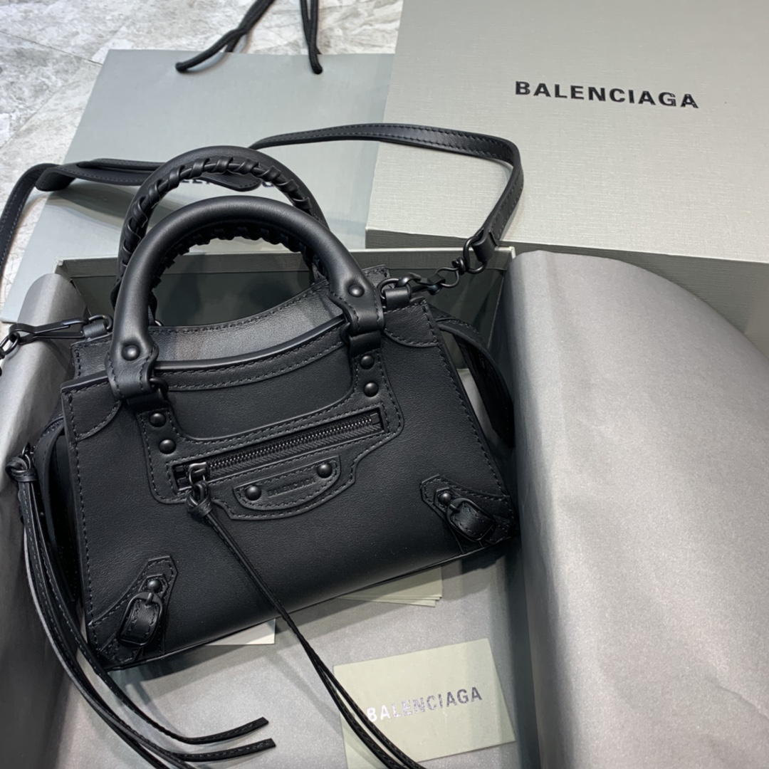 Ba1en*iaga Neo Classic Mini Handbag Black/White For Women‎ 8.6in/21.8cm