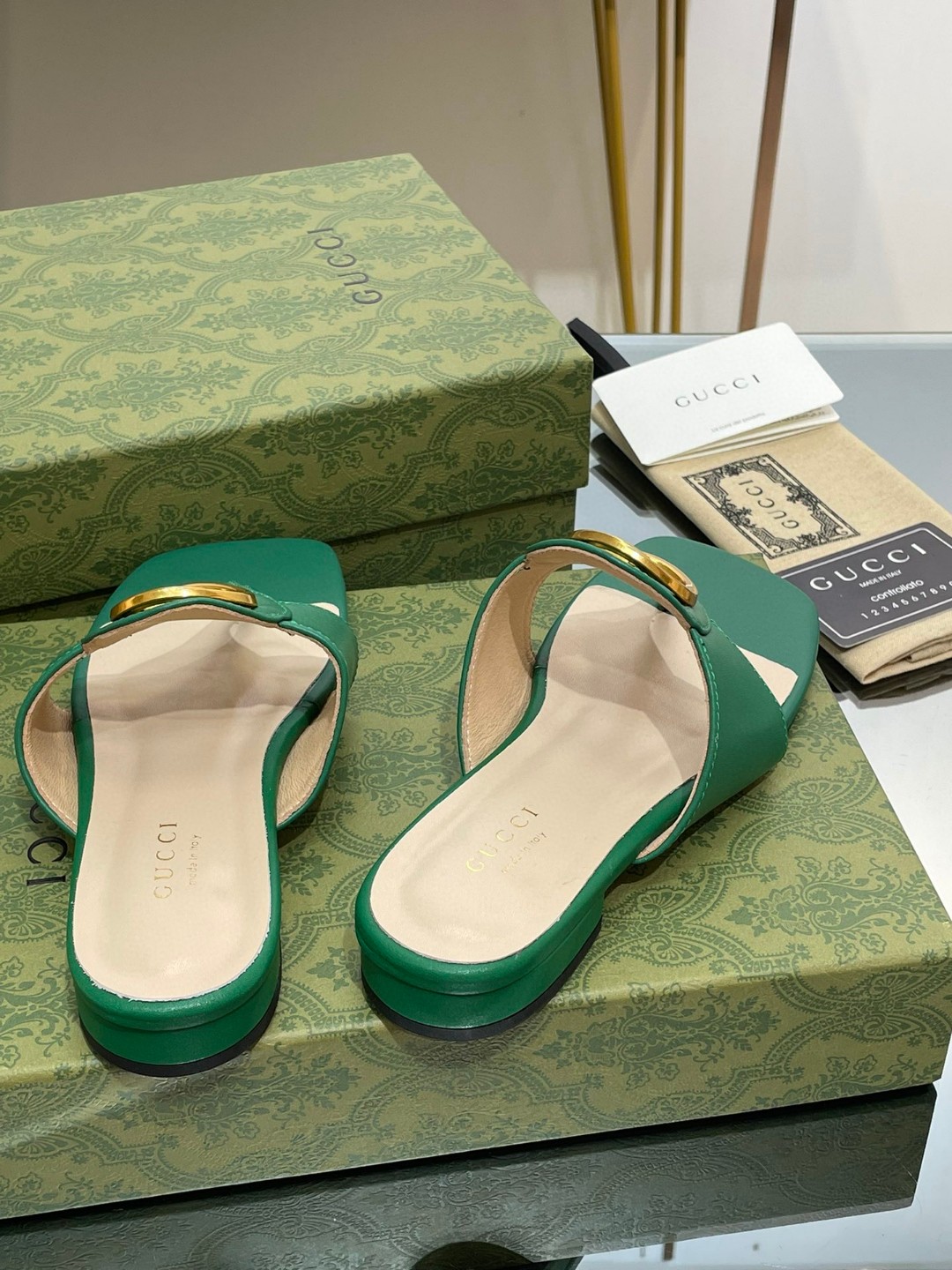 Gvc*1 Blondie Thong Sandal Green For Women 