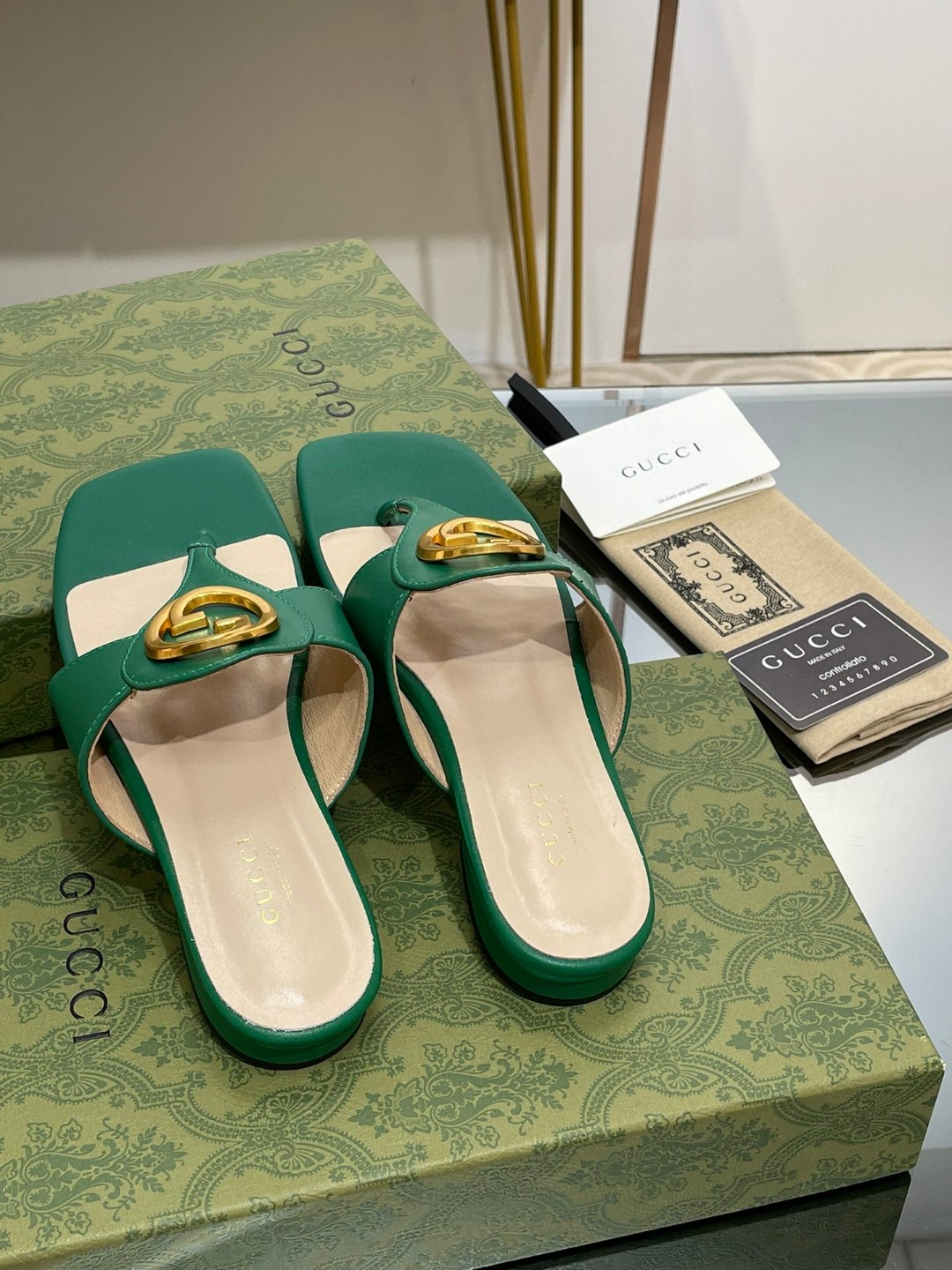 Gvc*1 Blondie Thong Sandal Green For Women 