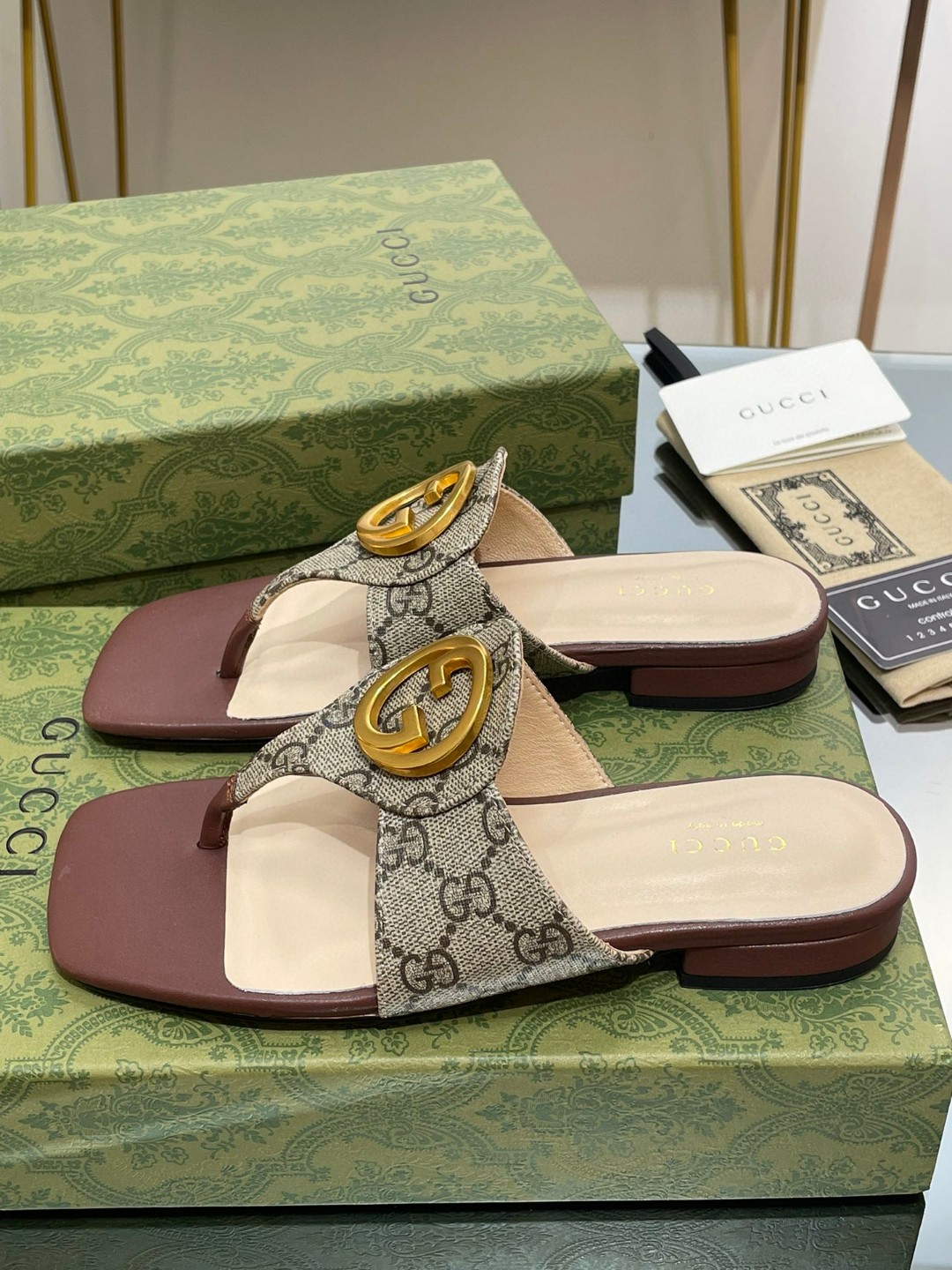 Gvc*1 Blondie Thong Sandal In Monogram Brown For Women 