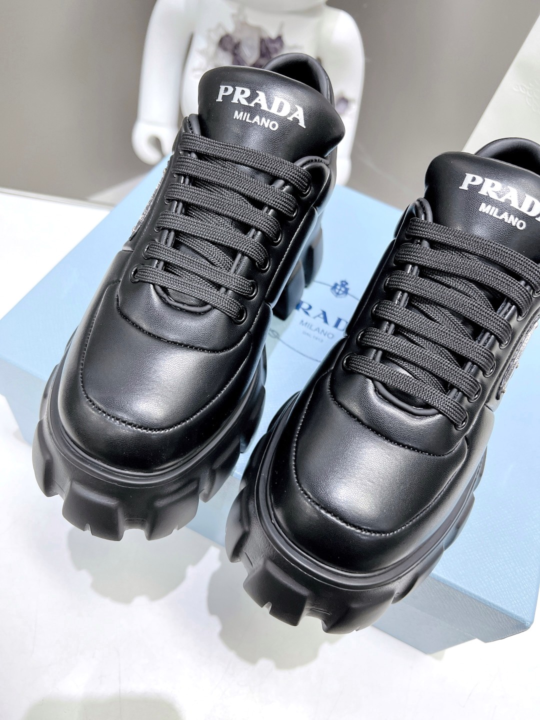 Pra*a Soft Padded Nappa Lace-Up Shoes Black For Women 2.1 in/ 5.5 cm