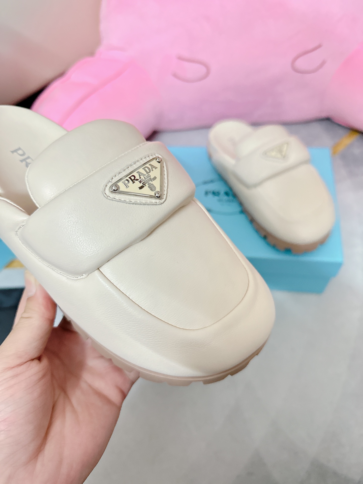 Pra*a Soft Padded Nappa Sabots Beige For Women 0.8 in/ 2cm 1S084N_2DL8_F0F24_F_020