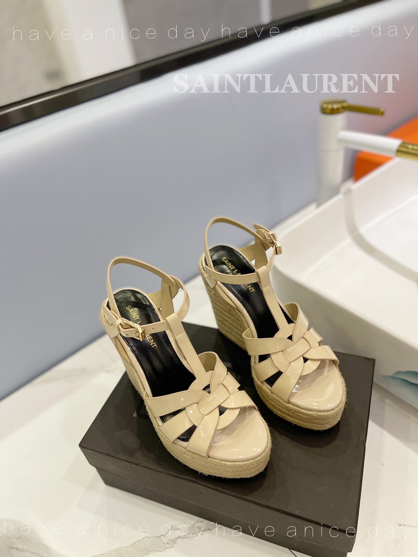 Sa1nt Lau*nt Tribute Espadrilles In Patent Beige For Women