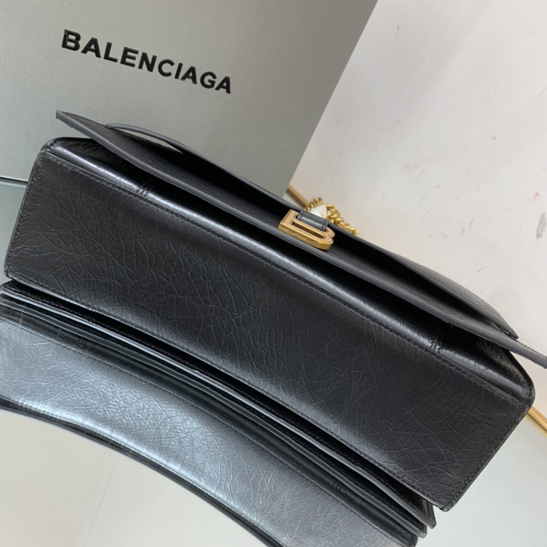 Ba1en*iaga Crush Medium Chain Bag In Black For Women 12in/ 31cm