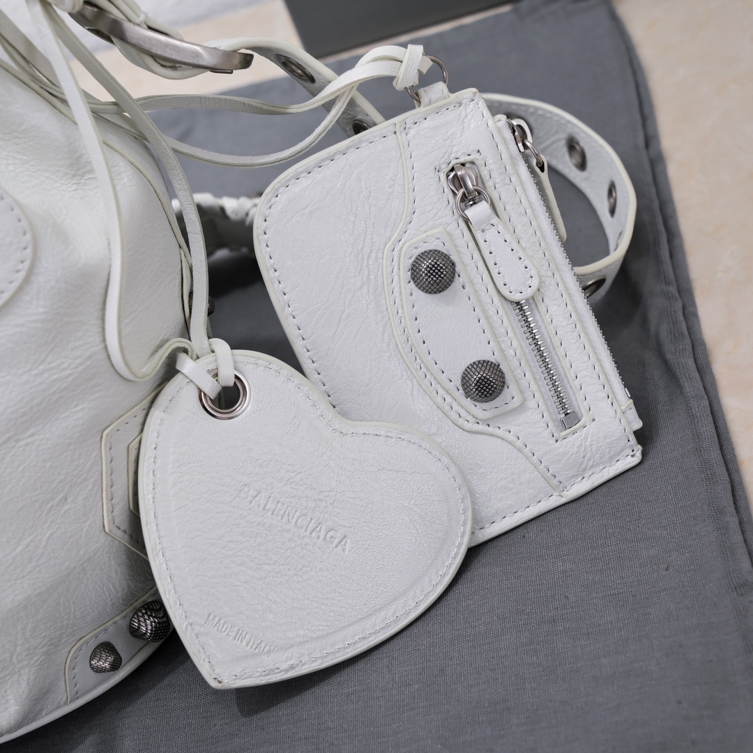 Ba1en*iaga Le Cagole Xs Bucket Bag White/Black/Light Black/Grey/Light Grey For Women 7.8in/20 cm 7024311VG9Y9104