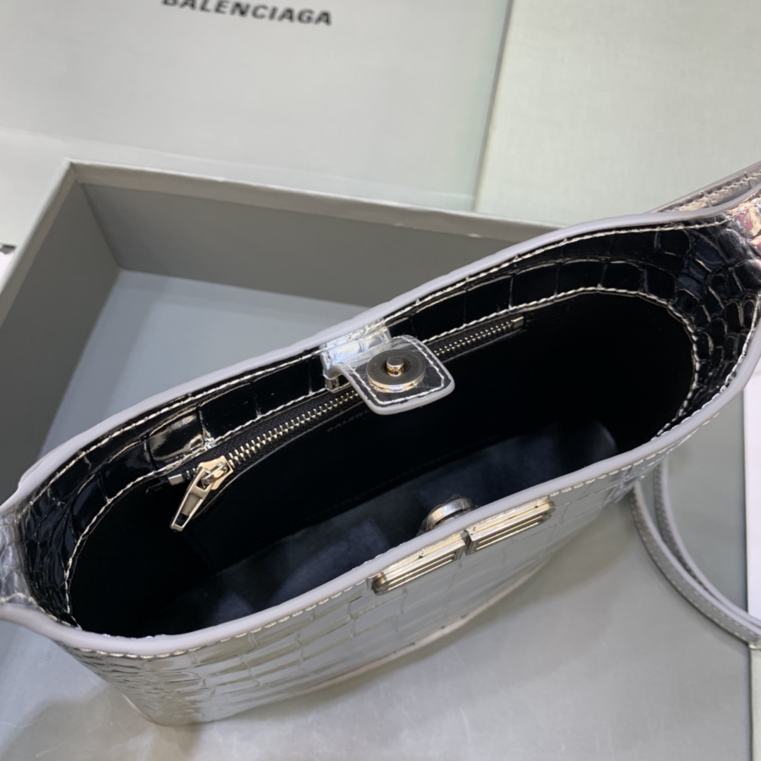 Ba1en*iaga Small Hobo Bag Metalic Sliver Tone For Women 9in/23 cm