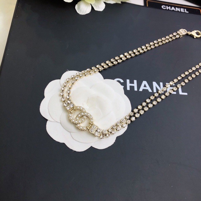 Ch**el D1am0nd Necklace Gold For Women