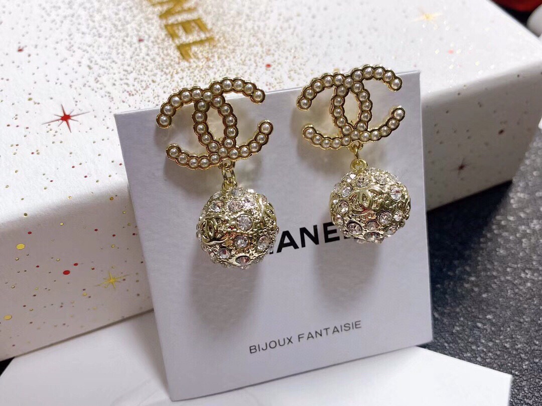 Ch**el Double C Earrings Gold For Women