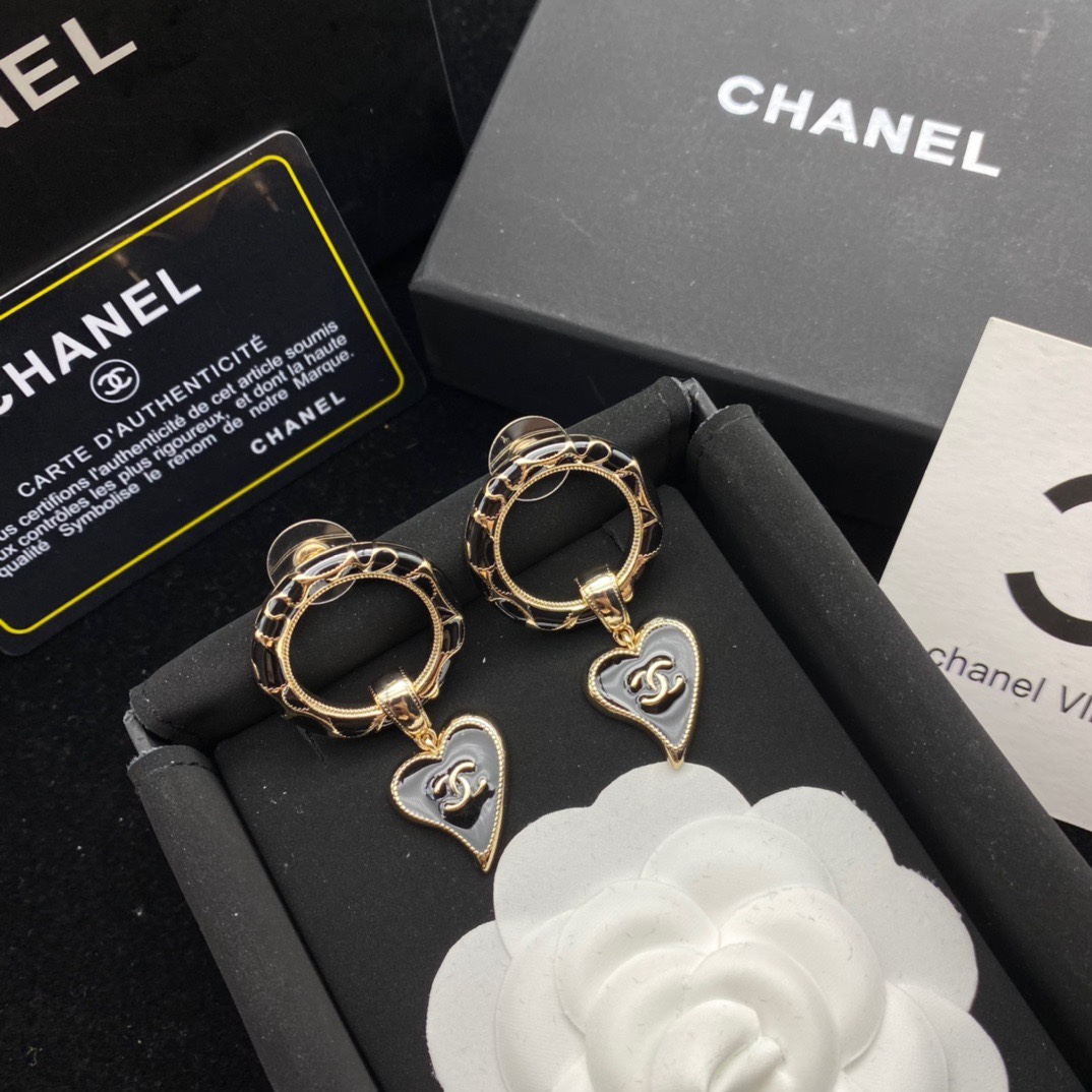 Ch**el Heart Earrings Black For Women