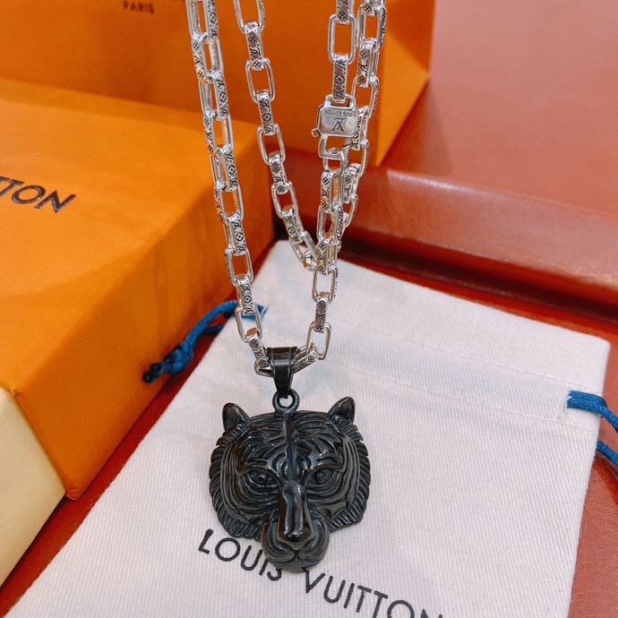 L0vis Vvtt0n Leash Necklace Silver For Women