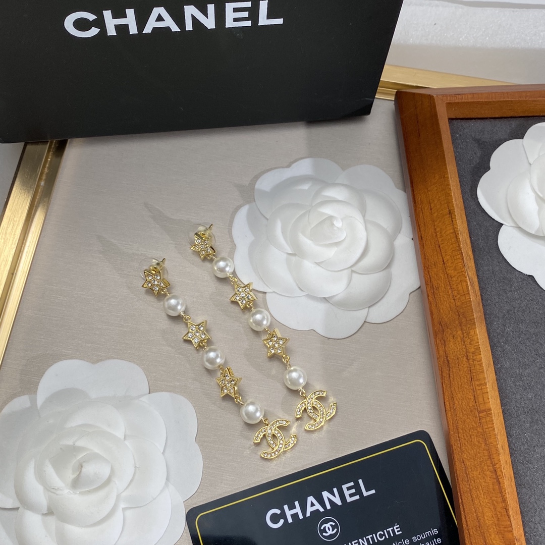 Ch**el Long Star Earrings Gold For Women