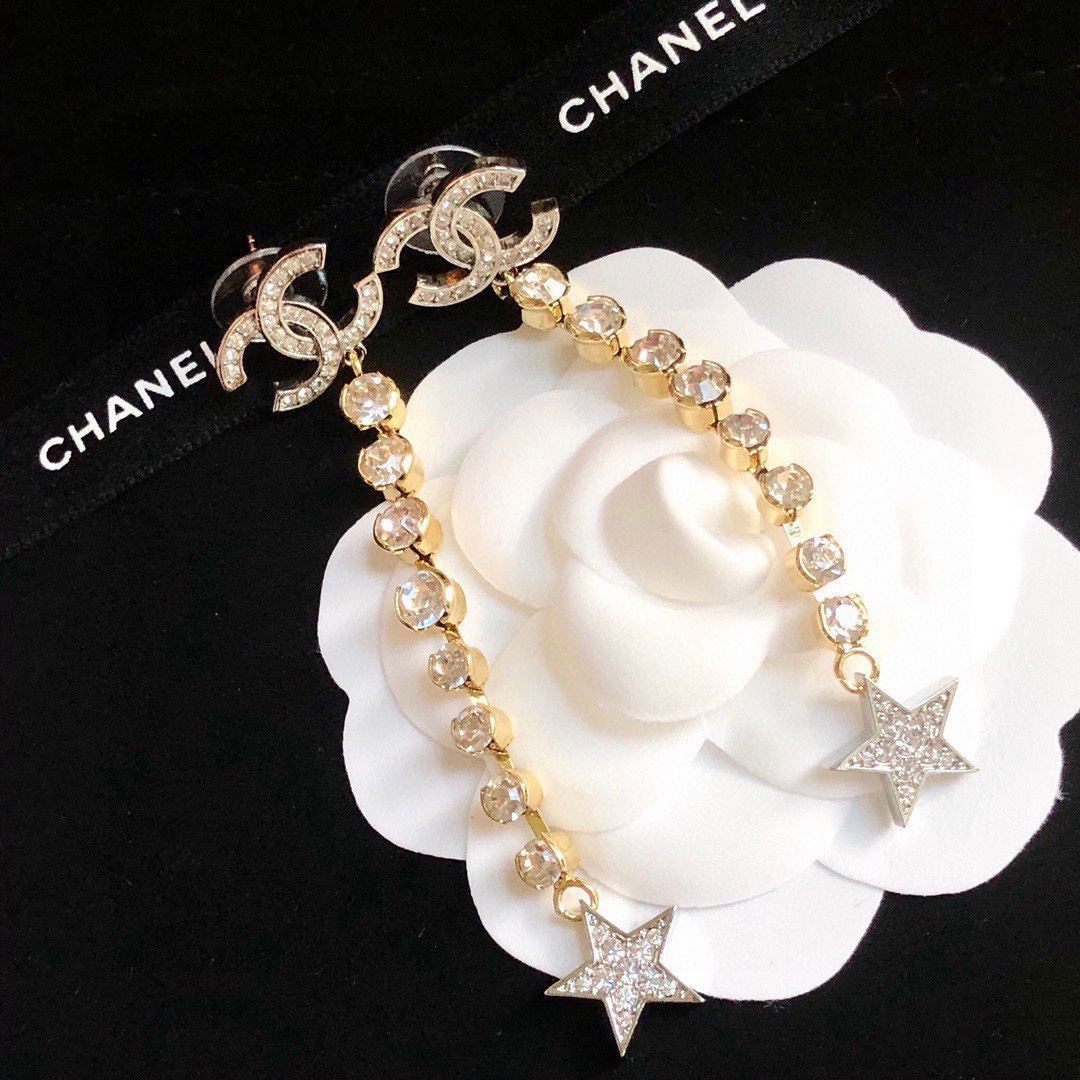 Ch**el Long Star Earrings Gold For Women