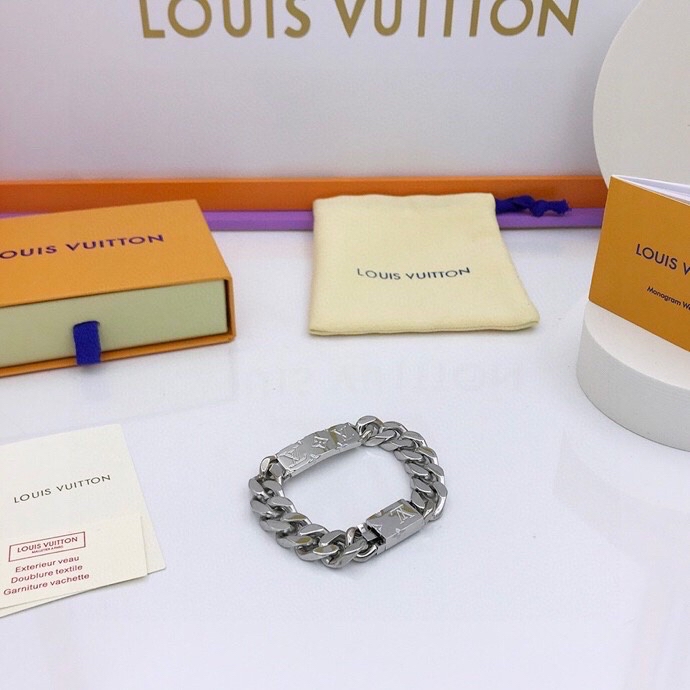 L0vis Vvtt0n Monogram Chain Bracelet Silver Tone For Men M00855