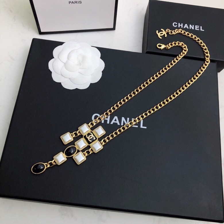 Ch**el Morden Stone Necklace Gold Tone For Women