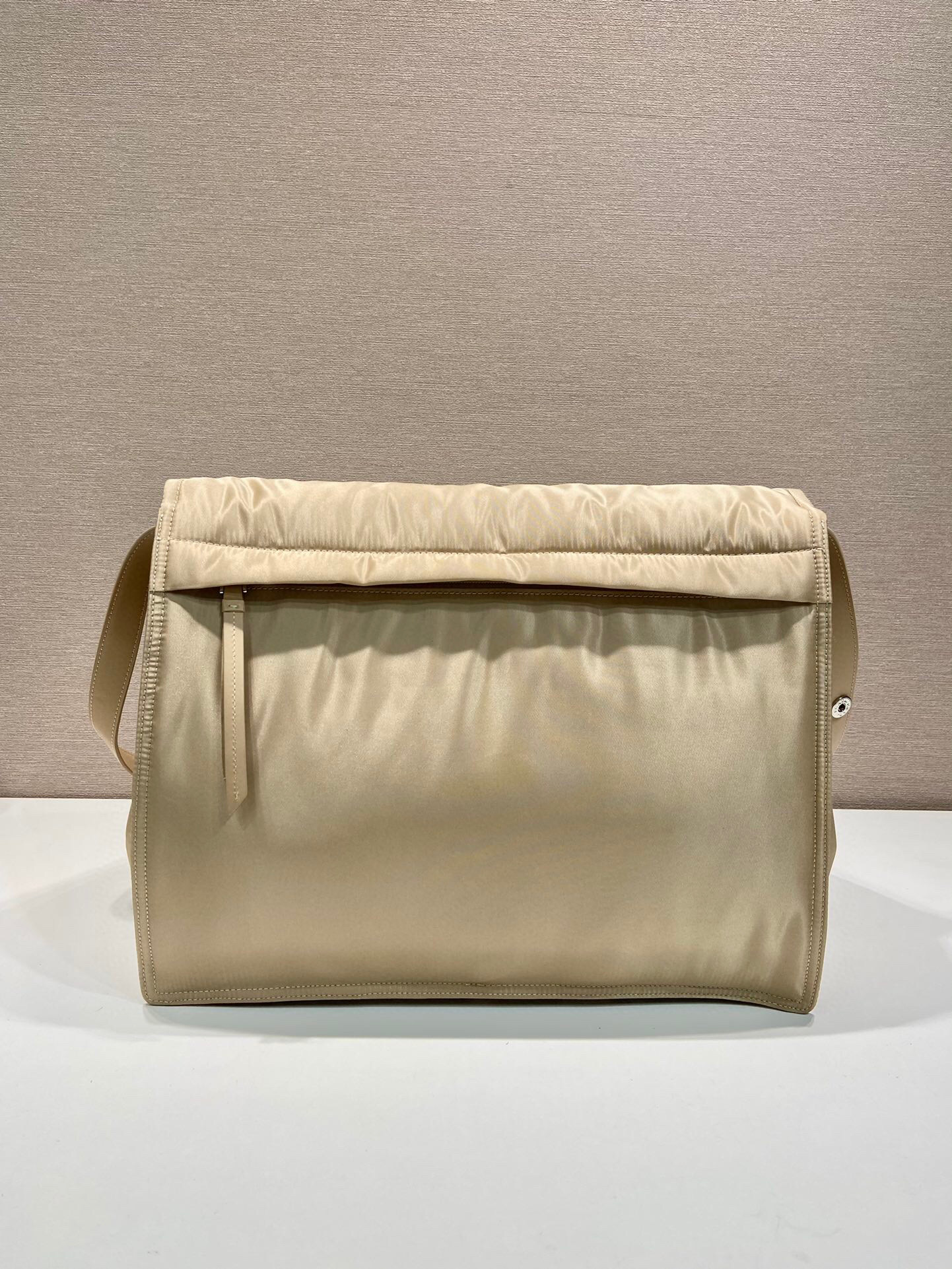 Pra*a Large Padded Shoulder Bag In Beige For Women 14.1in/ 36cm 1BD256_RDLN_F0F24_V_OOO