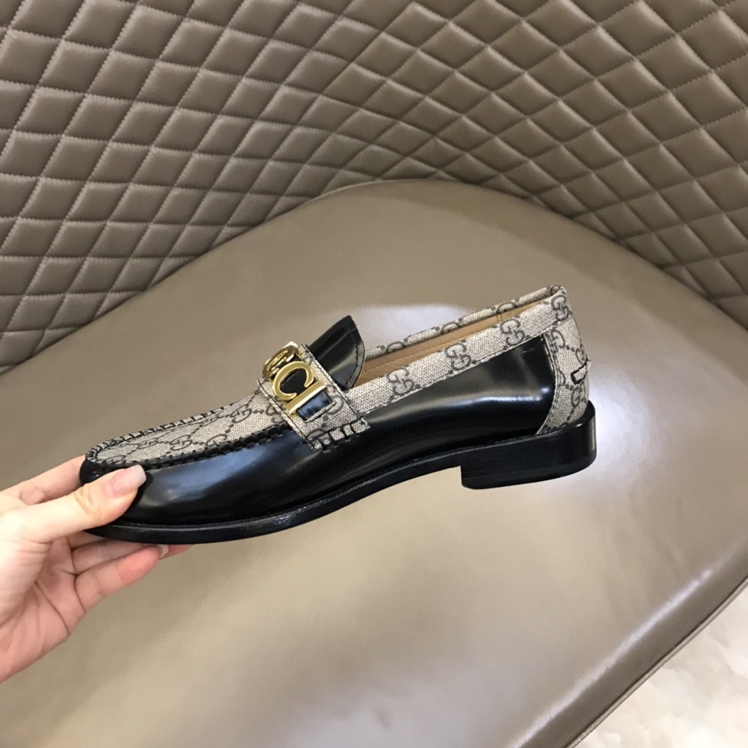 Gvc*1 Loafer With Logo Gvc*1 Black/Beige For Men