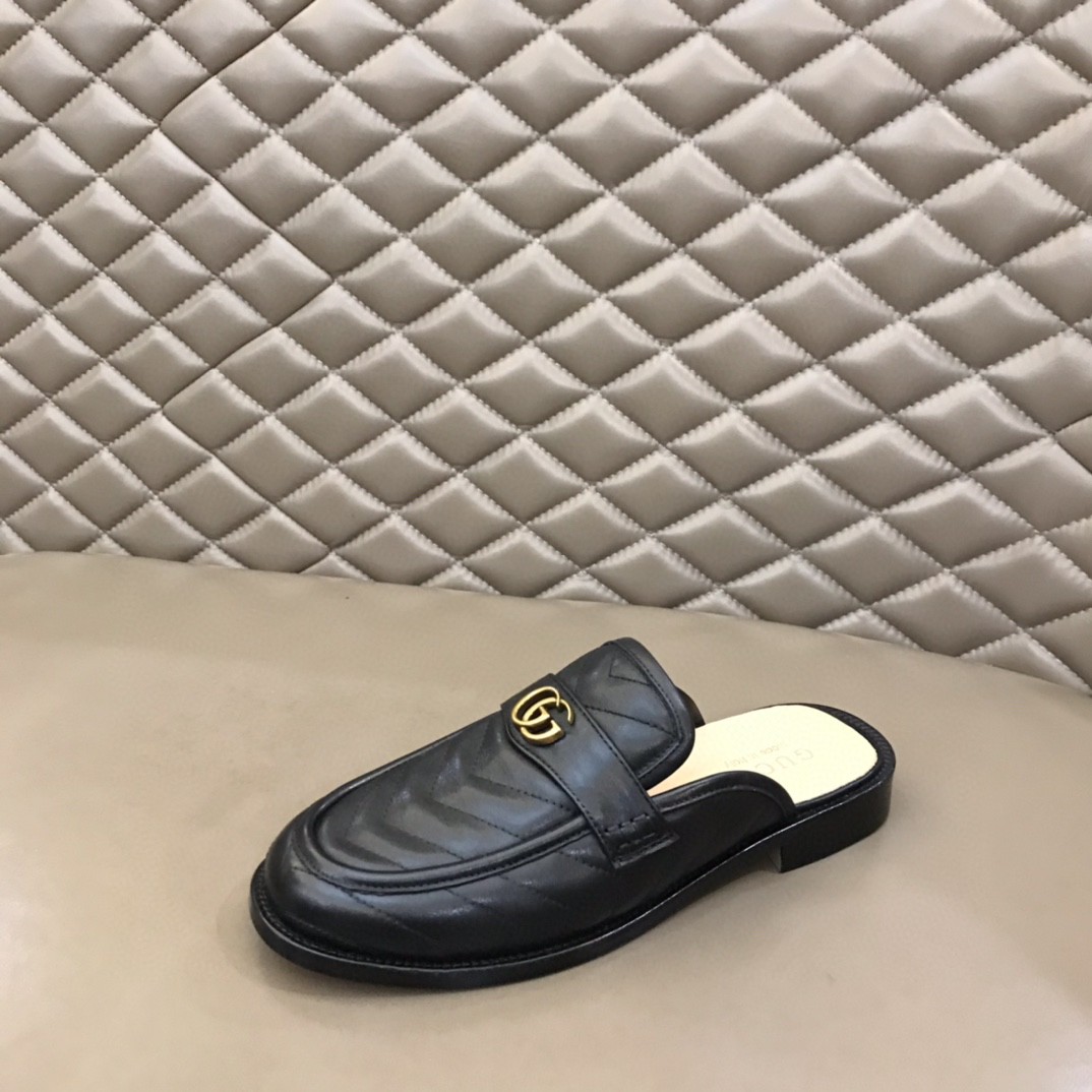 Gvc*1 Slipper With Interlocking G Black For Men