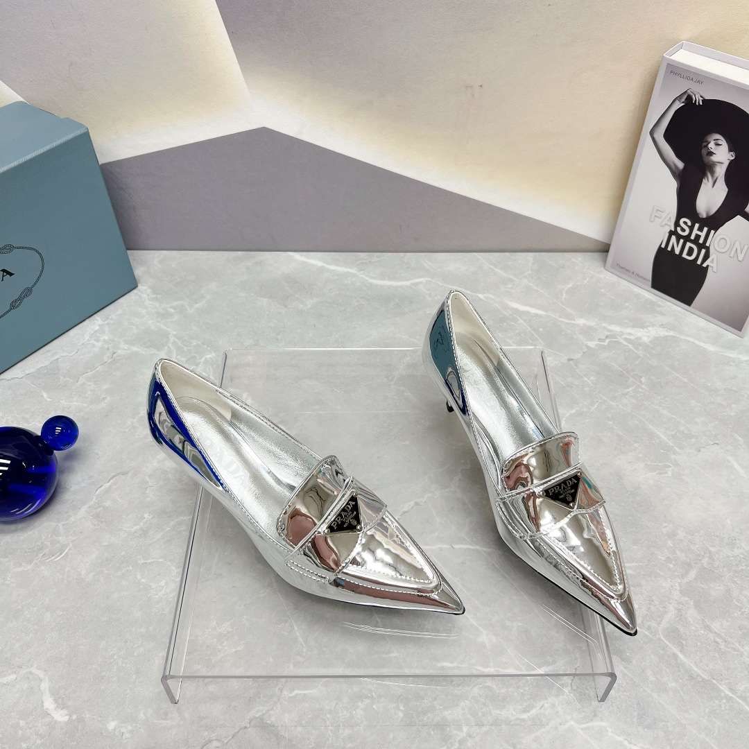 Pra*a Patent Pumps Silver For Women