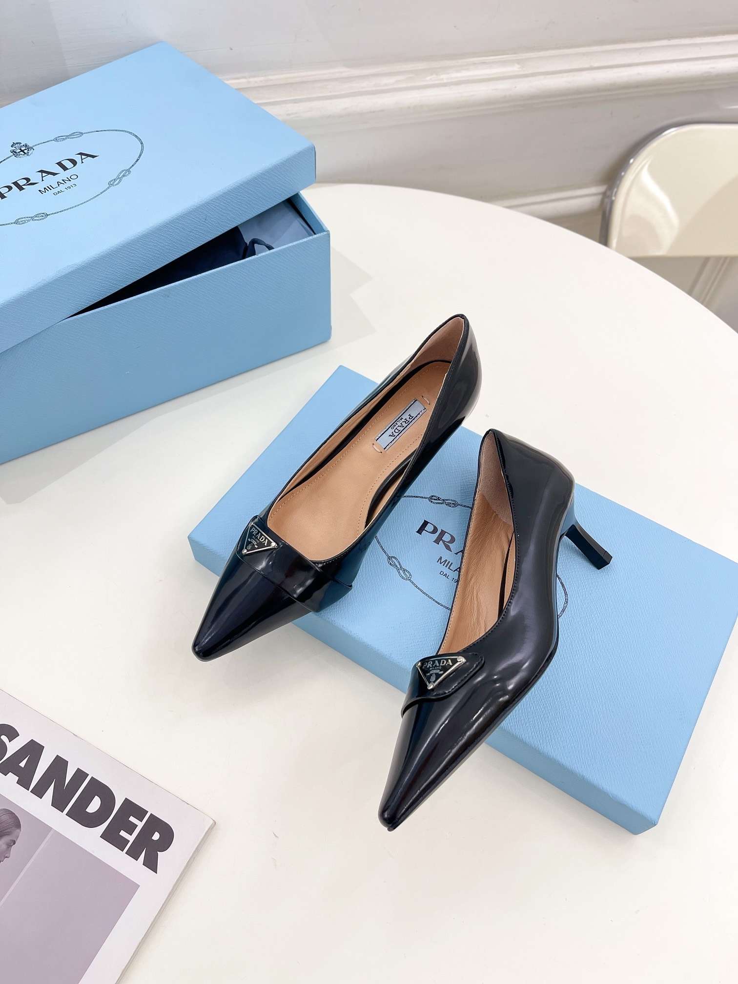 Pra*a Soft Pointed Heel Pumps Black For Women
