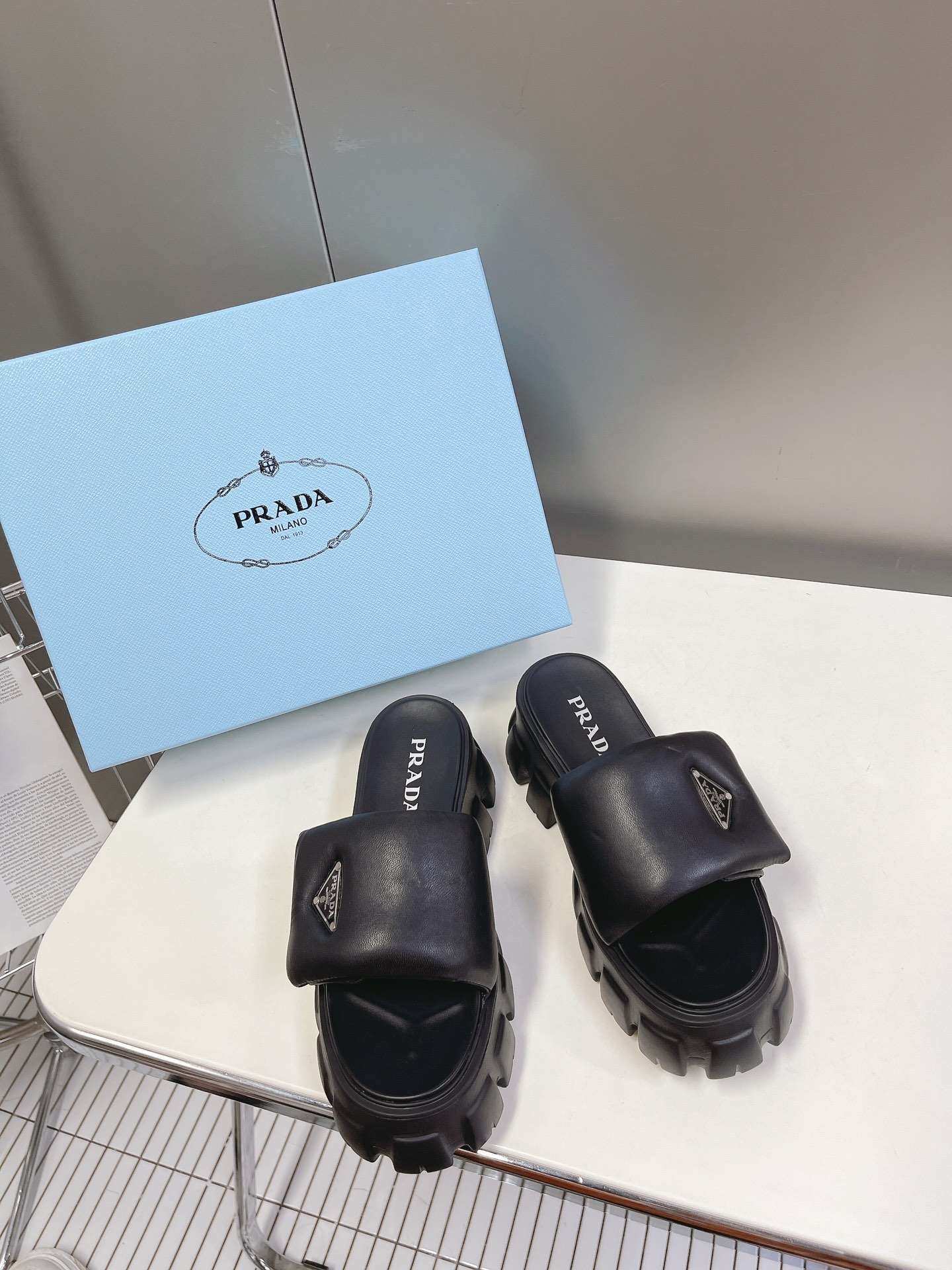 Pra*a Soft Padded Slides Black For Women