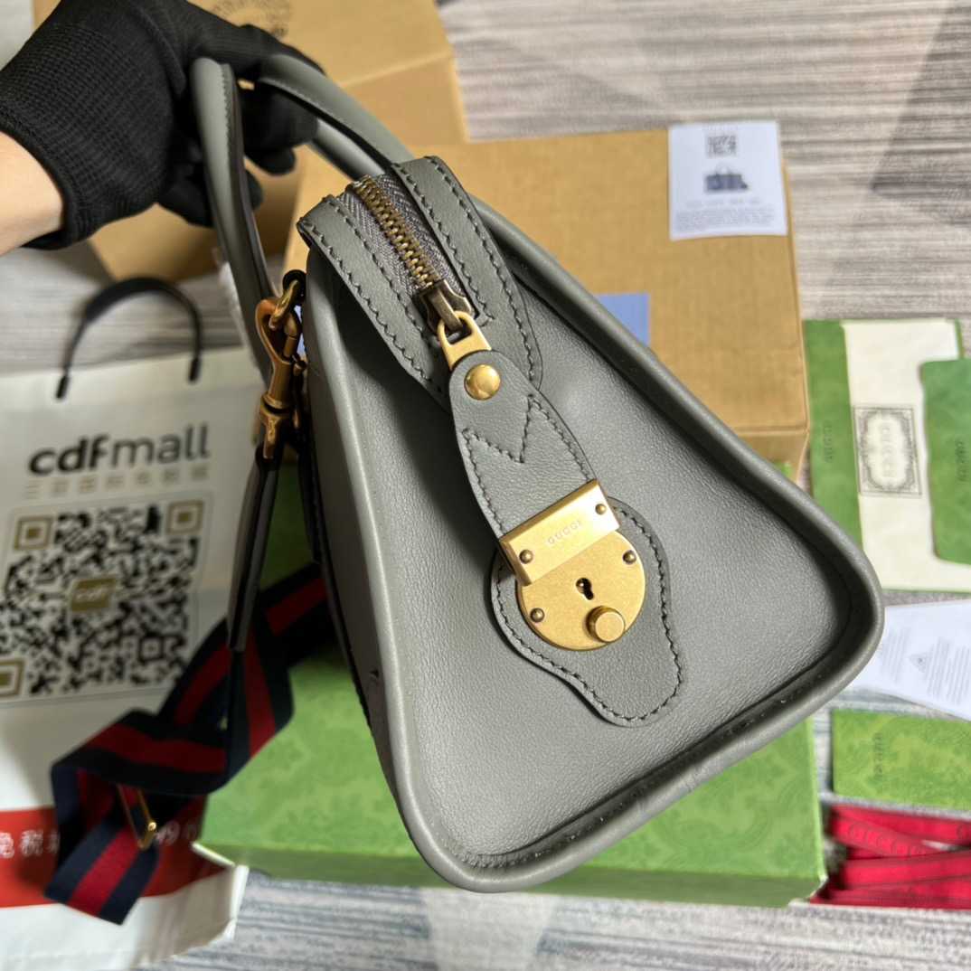 Gvc*1 Double G-Detailed Smooth Small Handbag White/Grey/Brown For Men 10.6 in/ 27 cm