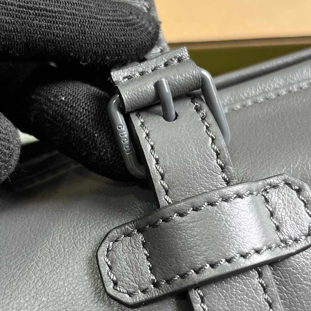 Gvc*1 Small Duffle Bag With Tonal Double G Black/Green Khaki/Grey 11.2 in/28.5cm 725701 AABDE 1060
