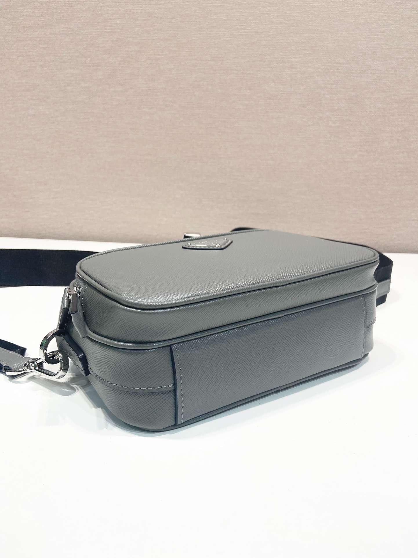 Pra*a Brique Saffiano Bag Grey For Women 7.9in/20cm