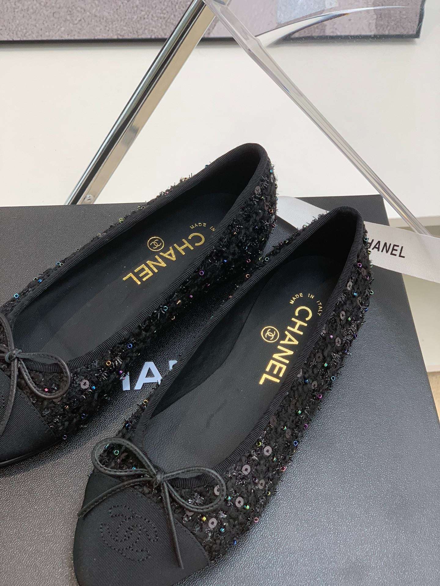 Ch**el Ballet Flats Black For Women