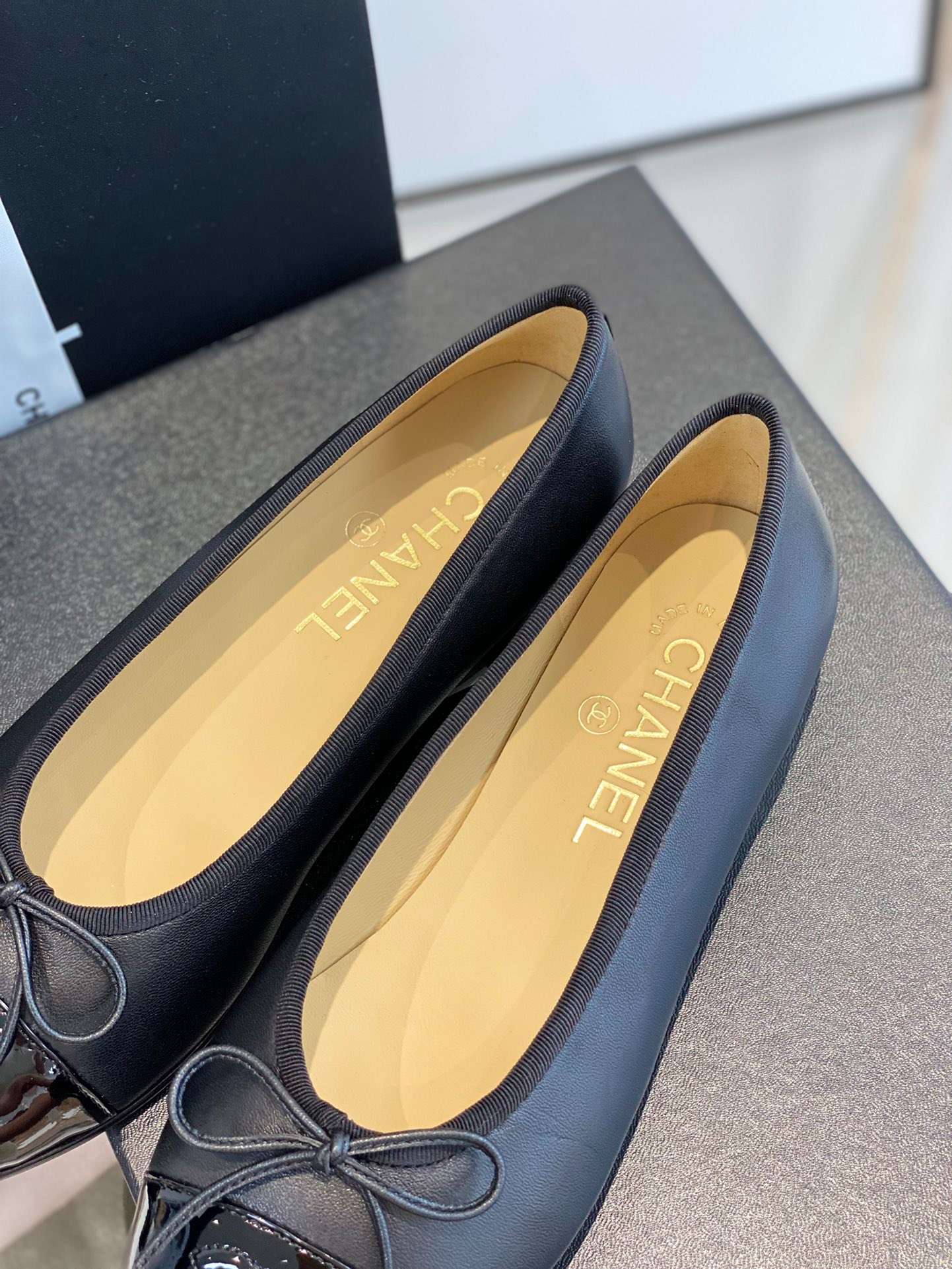 Ch**el Ballet Flats Black For Women G02819 Y01552 94305