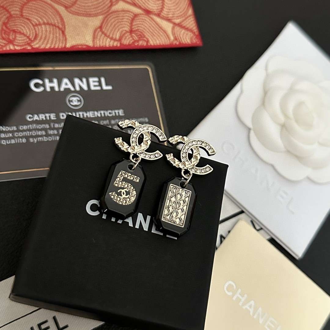 Ch**el Crystal Tassel Square Earrings Black For Women