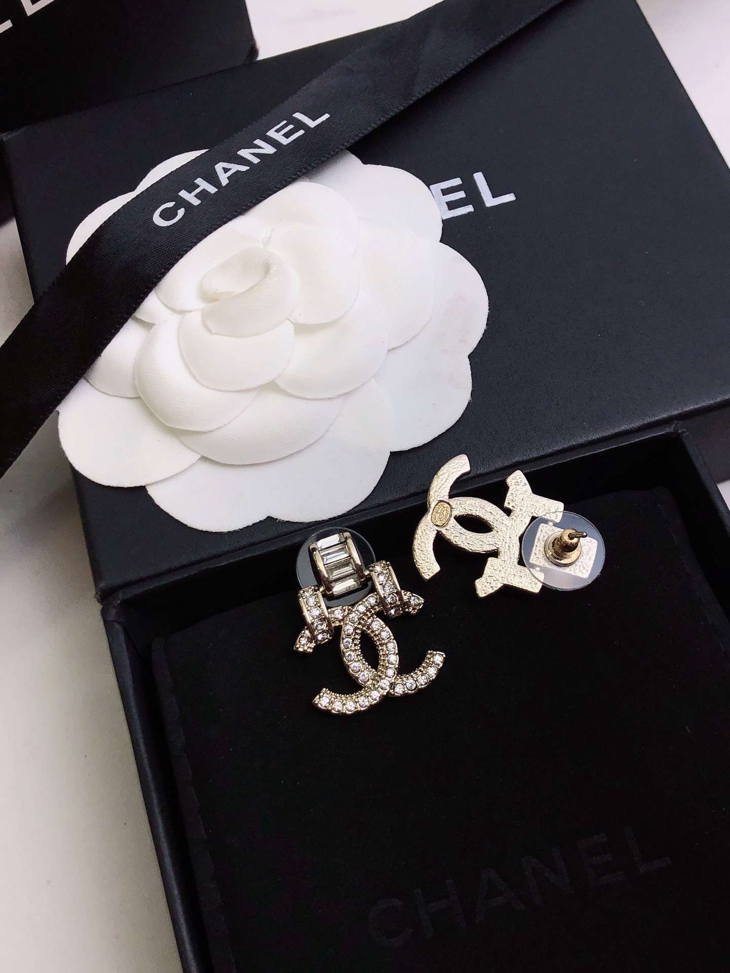 Ch**el Double C Earrings Gold For Women