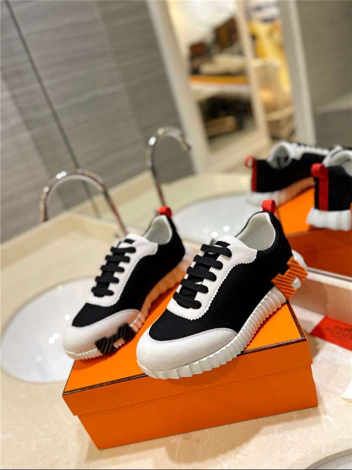 H**me5 Bouncing Sneaker Black For Women