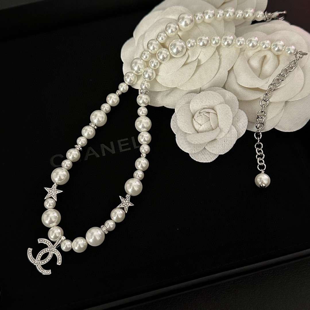 Ch**el Choker Pearl Necklace White For Women