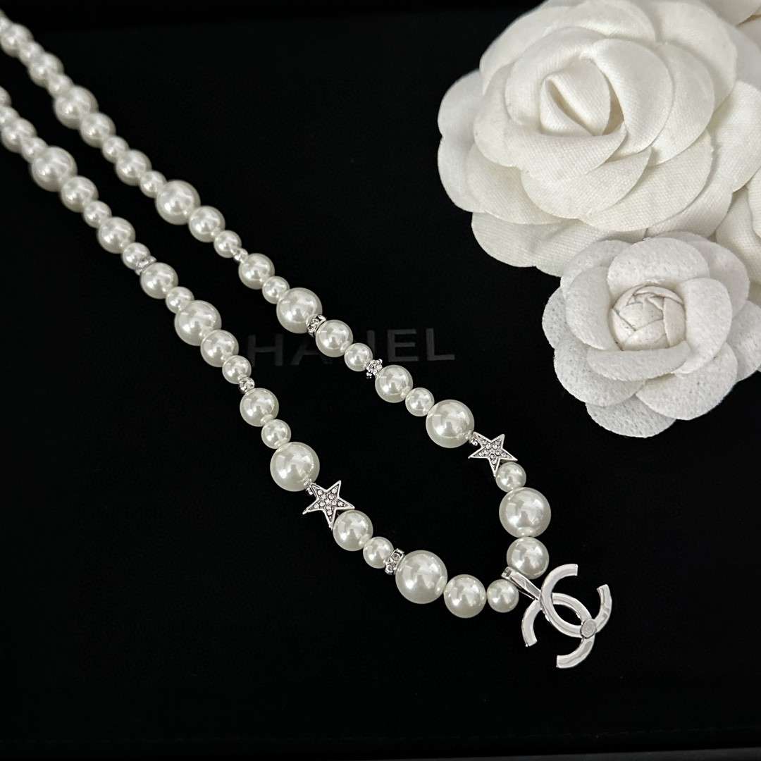 Ch**el Choker Pearl Necklace White For Women