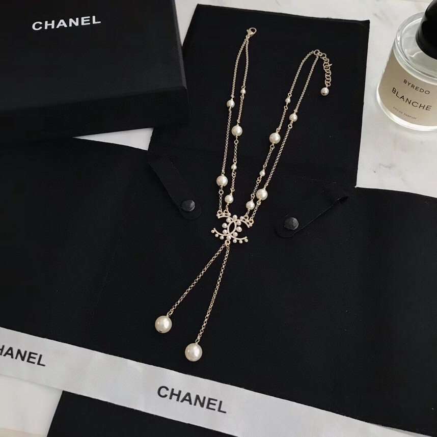 Ch**el Pearl CC Necklace Gold For Women