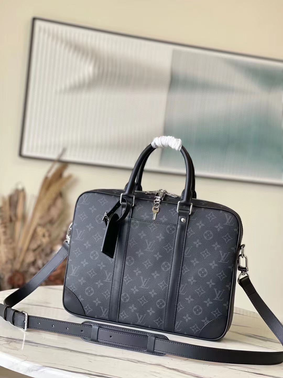 L0vis Vvtt0n Porte-Documents Voyage PM Black For Men 36.5cm / 14.4in M46457