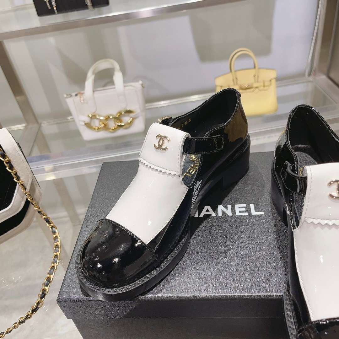 Ch**el Mary Jane Loafers Hidden White For Women