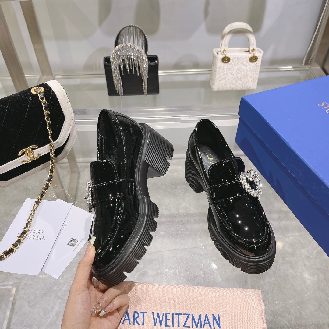 Ch**el Moccasins Black For Women