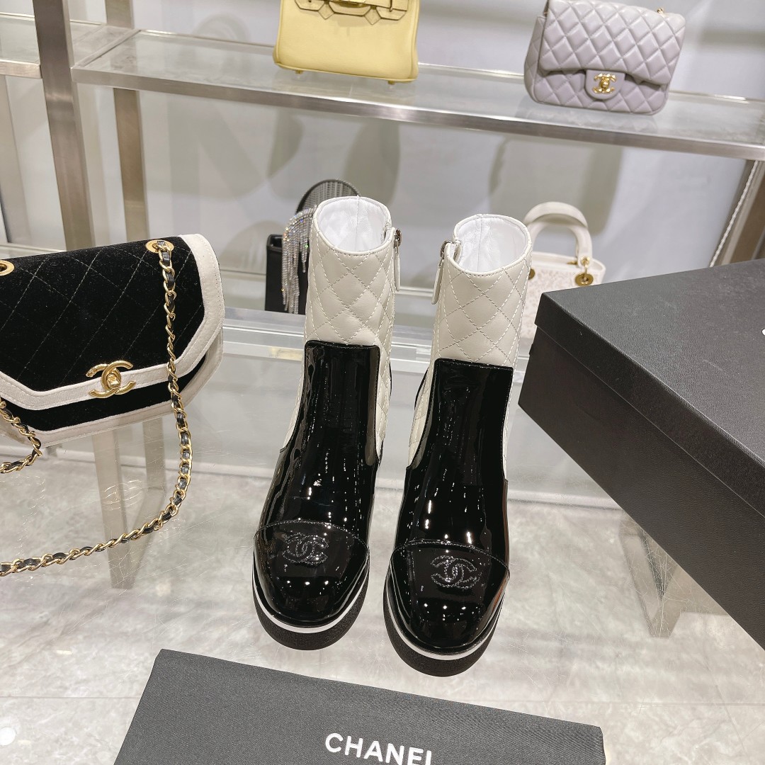 Ch**el Short Boots Black/White For Women