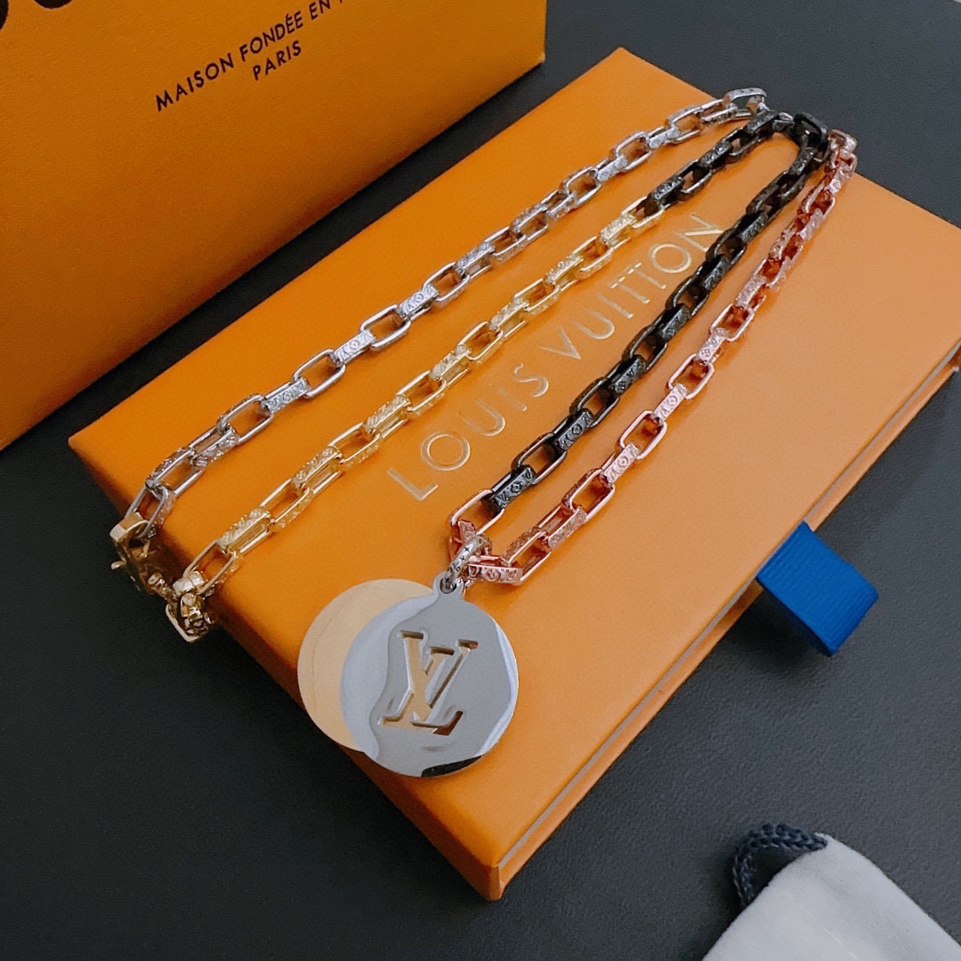 L0vis Vvtt0n Necklace Gold For Women