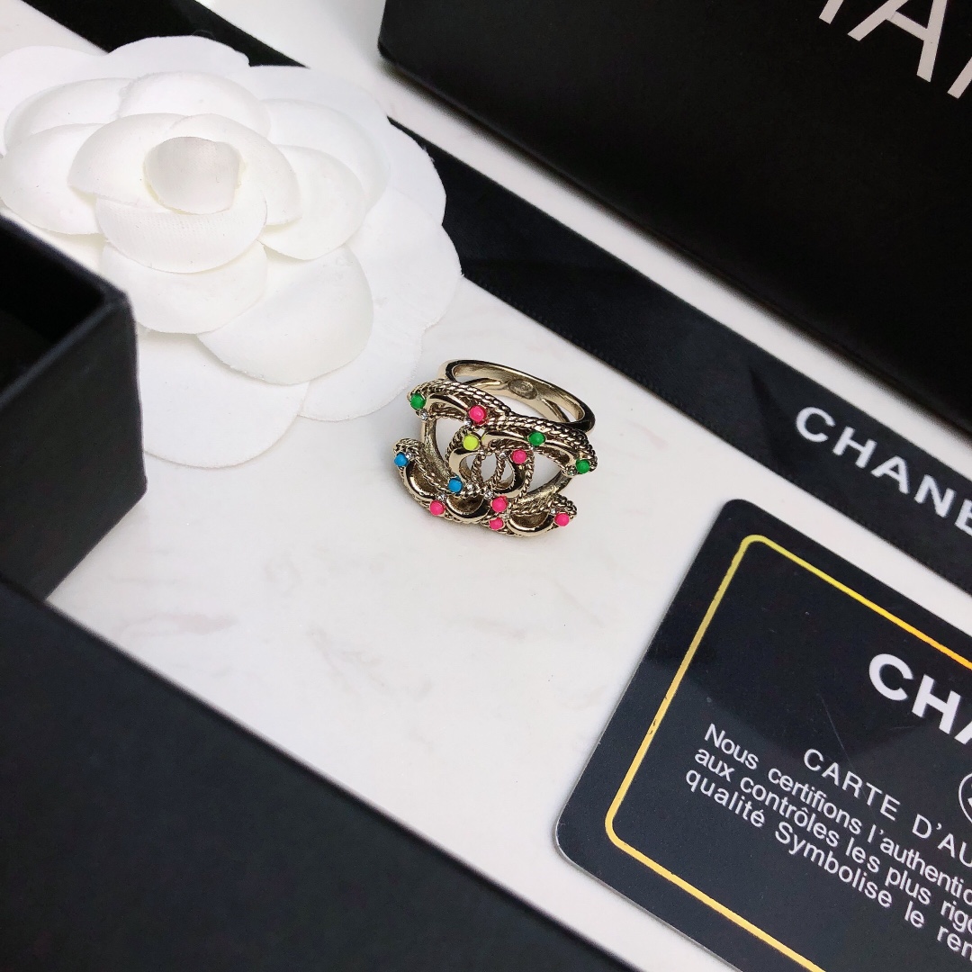 Ch**el Ring