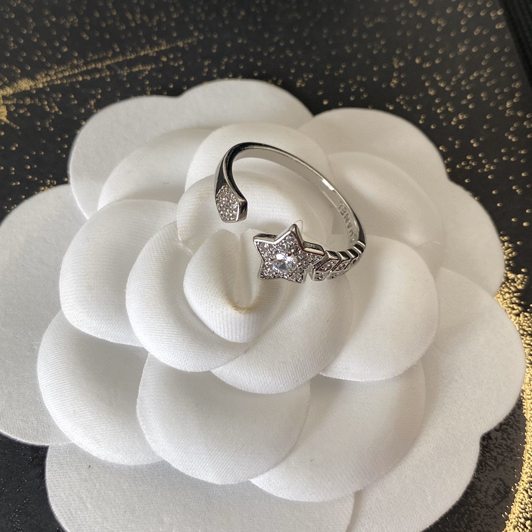 Ch**el Coco Rings Silver For Women