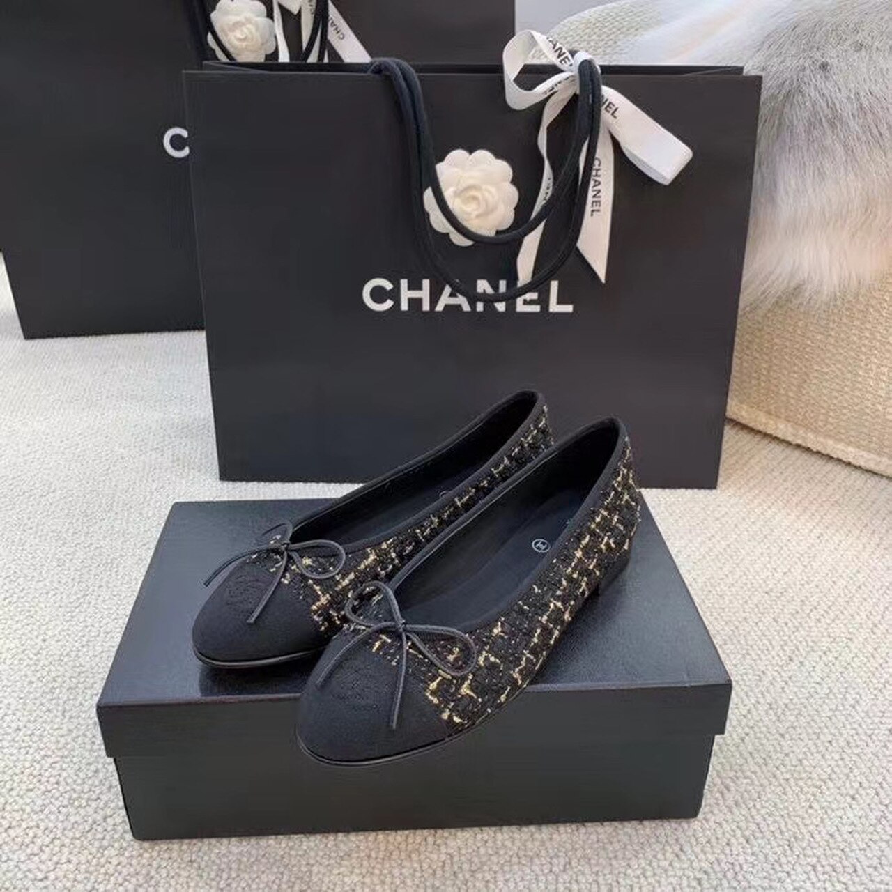 Ch**el Ballerina Flats Tweed Black/Gold For Women, Women’s Shoes G02819 K4311