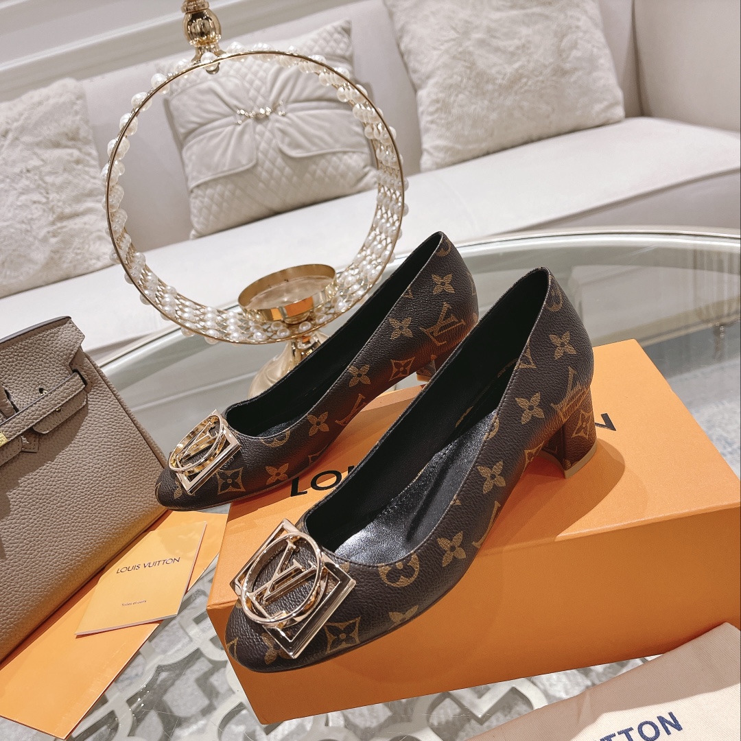 L0vis Vvtt0n Madeleine Pump Brown For Women 4.5cm/1.8in 1A8ND0